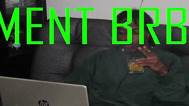 Larry-n-clouds Live XXX-chat