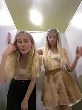XXX chat uživo modela SiaLater