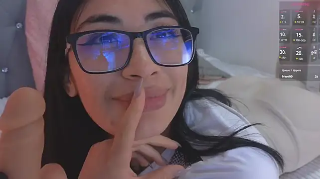 aprildreams19's Live XXX Chat