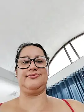 keilymadam Adlı Modelin Canlı XXX Sohbeti