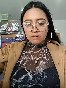 Outdoors-Mia_Khalifa live XXX chat