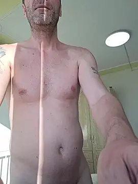 SIRMASTERDOMINATORXXL Adlı Modelin Canlı XXX Sohbeti