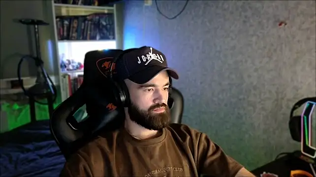 _Serious_Man Chat XXX live