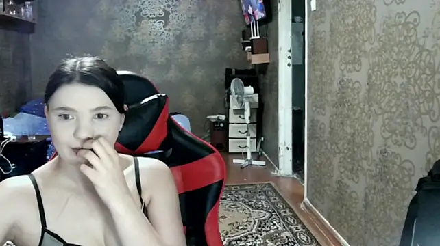 Živý XXX chat EllisKiss