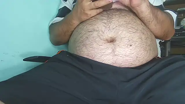 ChubbyLatin_のライブXXXチャット