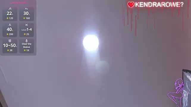 צ'אט XXX בשידור חי של KendraRowe