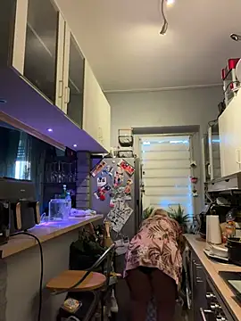 Monageil's Live XXX Chat
