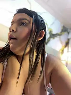 دردشة Lia_sexx الجنسية المباشرة