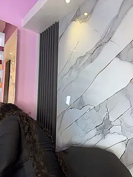 Czat XXX na żywo – Nails_Lucia