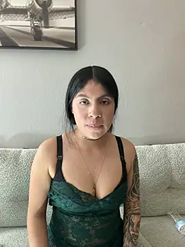 Nahomi_rousse's Live XXX Chat