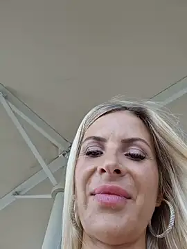 Luna_Veil Webcam-Show