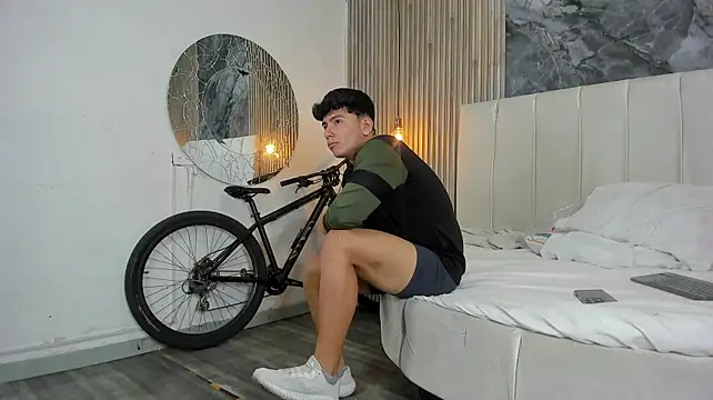 dark_ay Chat XXX live