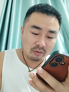 Živý XXX chat guozuo