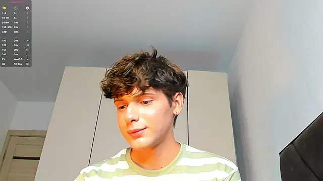 Chatroom XXX en direct de colestorms