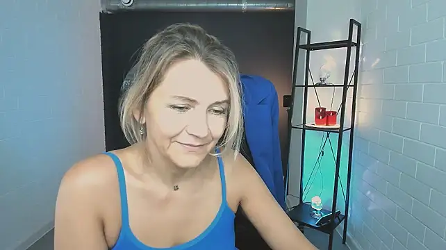 Chat XXX ao vivo de NicoleHitman