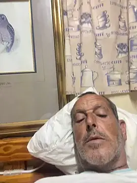 GeldenKuy Chat XXX in diretta