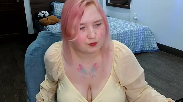PlushyDevil Adlı Modelin Canlı XXX Sohbeti