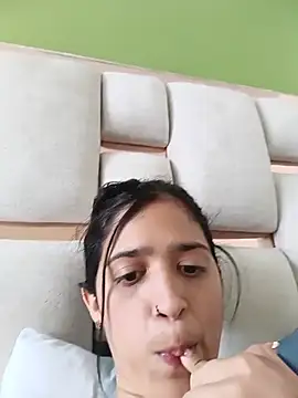 Sembang XXX Secara Langsung lucia_henao_