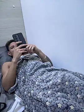 Chat +18 de BINHO_ZANARDI ao vivo