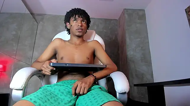 Raymond_steel Chat XXX live
