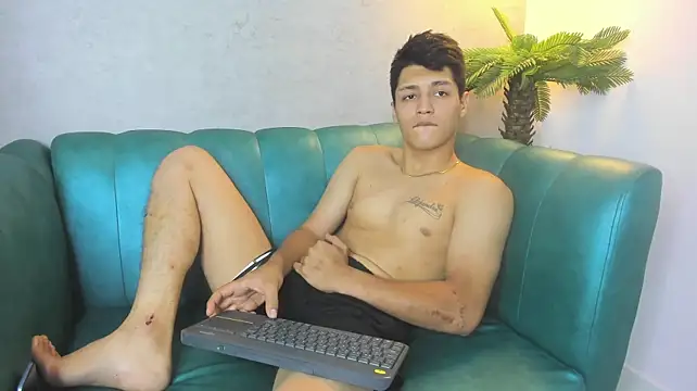 Julian_Fiire – Live XXX-chat