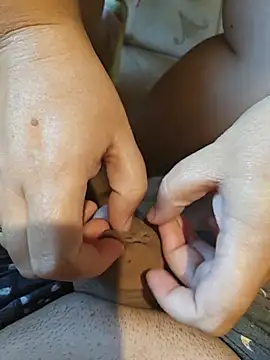 XXX chat uživo modela MadaamJizz_DickLewd
