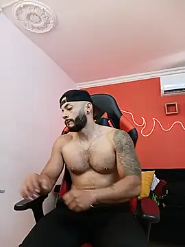 Chat +18 de Mike_savage3 ao vivo