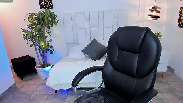 Maraa_ferrer Chat XXX in diretta