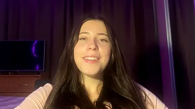 NebularLife Adlı Modelin Canlı XXX Sohbeti