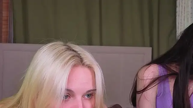 KaleyMahunik Adlı Modelin Canlı XXX Sohbeti
