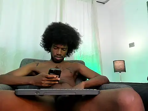 צ'אט XXX בשידור חי של AllexJacob