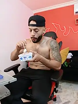 แชท XXX สดของ Mike_savage3