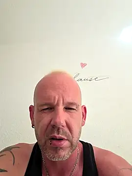دردشة Badbitch_German_Badass الجنسية المباشرة