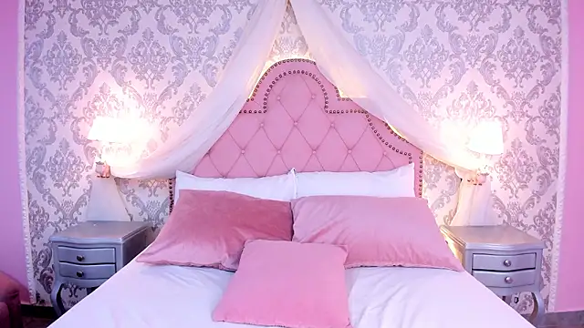 دردشة ScarletMore الجنسية المباشرة