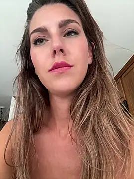 دردشة nicole_98 الجنسية المباشرة