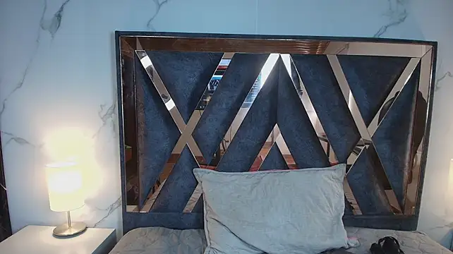 AuroraDiaz Adlı Modelin Canlı XXX Sohbeti