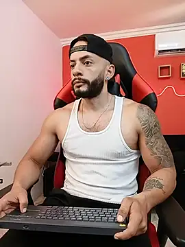 Chat +18 de Mike_savage3 ao vivo