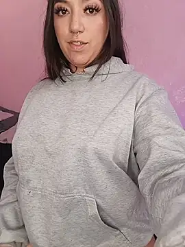 Chat XXX ao vivo de Emily_Roussee
