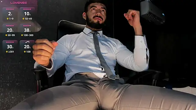 XXX chat uživo modela MarkWalker__