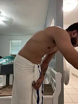 Tu_PaPi_Favorito Adlı Modelin Canlı XXX Sohbeti