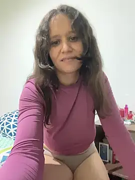 hotcookie28 Adlı Modelin Canlı XXX Sohbeti