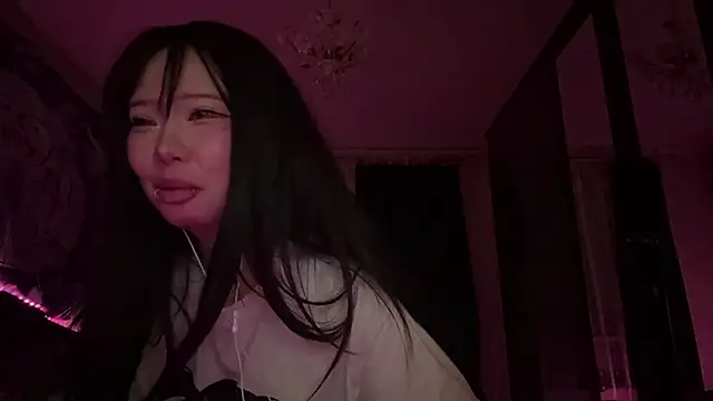 DelorasHemp – Naživo XXX chat