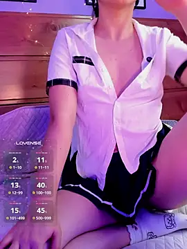 milena_kiitty Adlı Modelin Canlı XXX Sohbeti