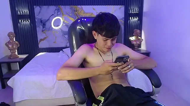 Eliot_rizzo – Naživo XXX chat