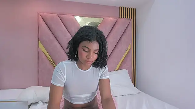 Chatroom XXX en direct de rebeca_brown_