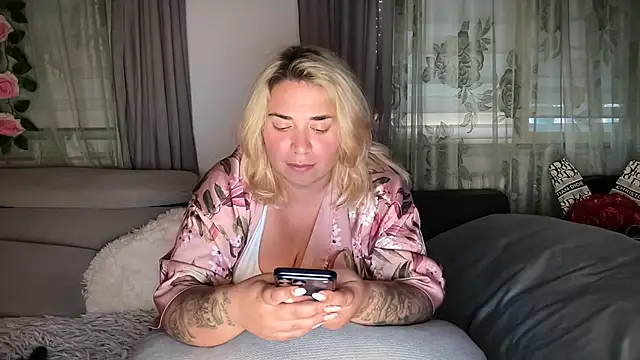 Monageil 라이브 XXX 채팅