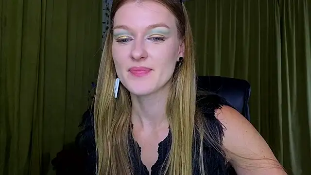 MysticVenus_ Chat XXX in diretta
