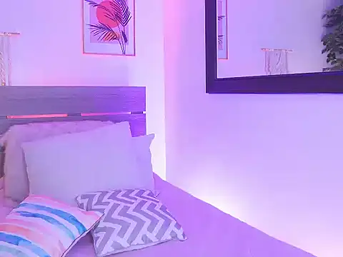 lLiaMackenzie1_ Chat XXX in diretta