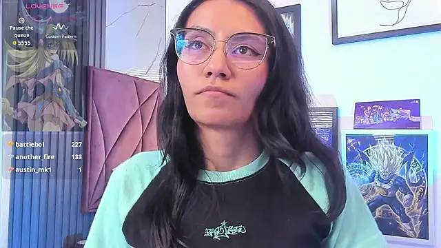 دردشة EviieGothell الجنسية المباشرة