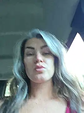 Chat XXX en directo de Lilmissvyx